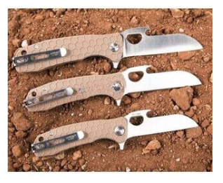 honey badger tong small tan