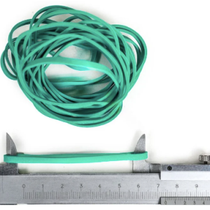 elastic / rubber bands size 32 green