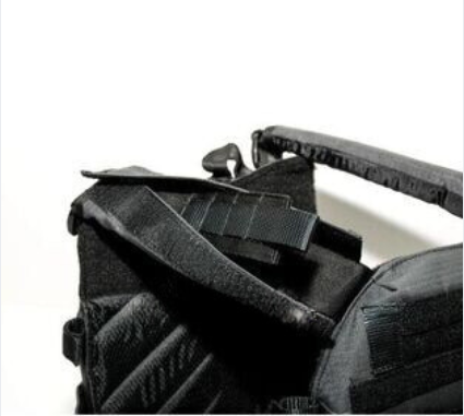 bushveldt plate carrier: black